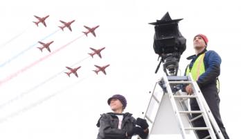 Melanie Manchot and the red arrows. Photographer: Colin Davison
© Great North Run Culture