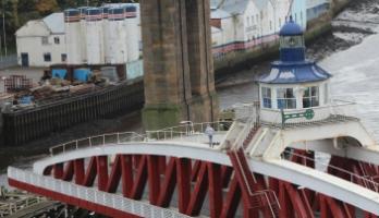 Swingbridge. Photographer: Melanie Manchot
© Great North Run Culture